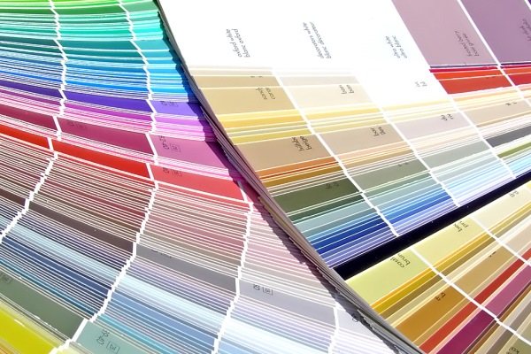 Подбор краски на автомобиль в Санкт-Петербурге: компьютерный и с колеровкой